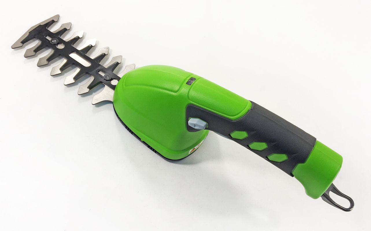 Садовые ножницы-кусторез аккумуляторные Greenworks 3,6V со встроенным аккумулятором на 2 A*ч без ручки-удлинителя